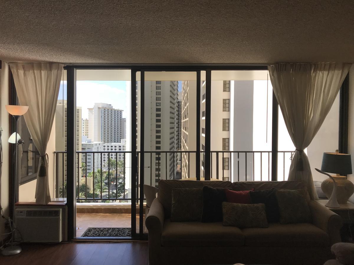 Waikiki Banyan Apartment Honolulu Exterior foto